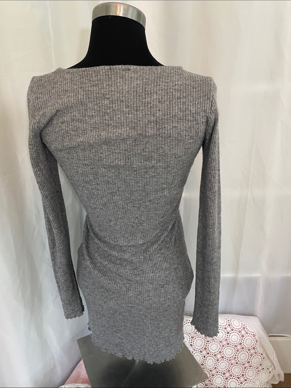 Forever 21 Gray Ribbed Button-Front Long Sleeve Dress Size M PTP 17, L 32 - Picture 4 of 4